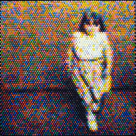 Photographs Recreated Using Crayons crayon3 mini
