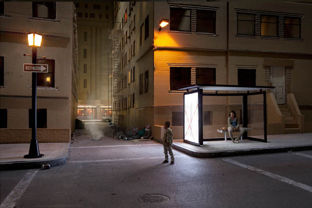 Photographs of Real People Living Inside Tiny Cardboard Box Dioramas dioramapeople 5
