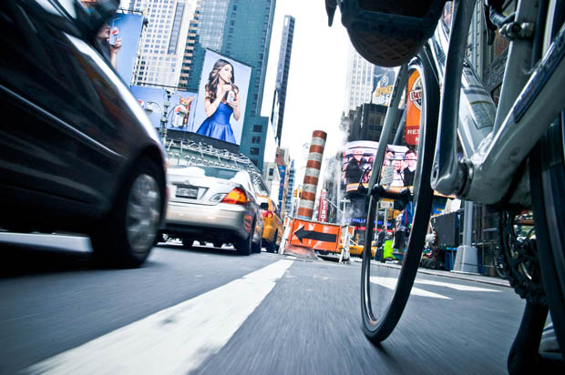 Photographs Showing What New York City Looks Like to a Bicycle nycbybike 71
