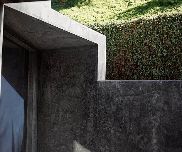 Presence: Invisible Portraits of Celebrities Hiding from the Camera davidlynch1