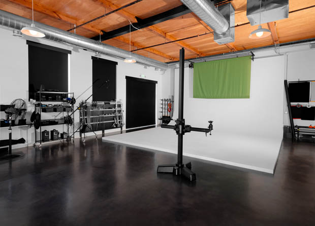 A Tour of the Custom Built Dream Studio of Photographer Dan Jahn danjahn 4