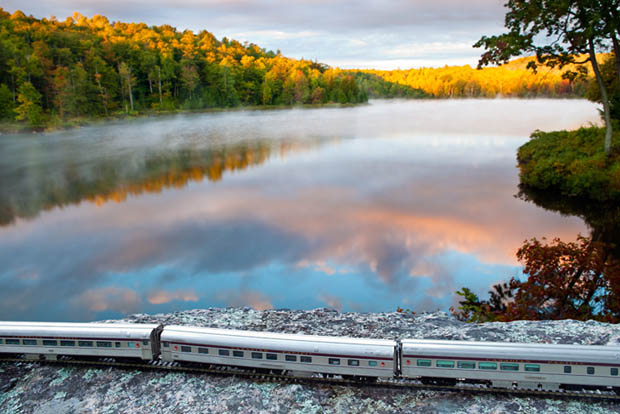 Photos of a Model Train Rumbling Across the Great Outdoors canadiantrain 7