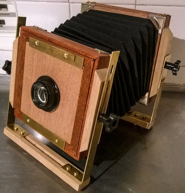 building large format wooden camera